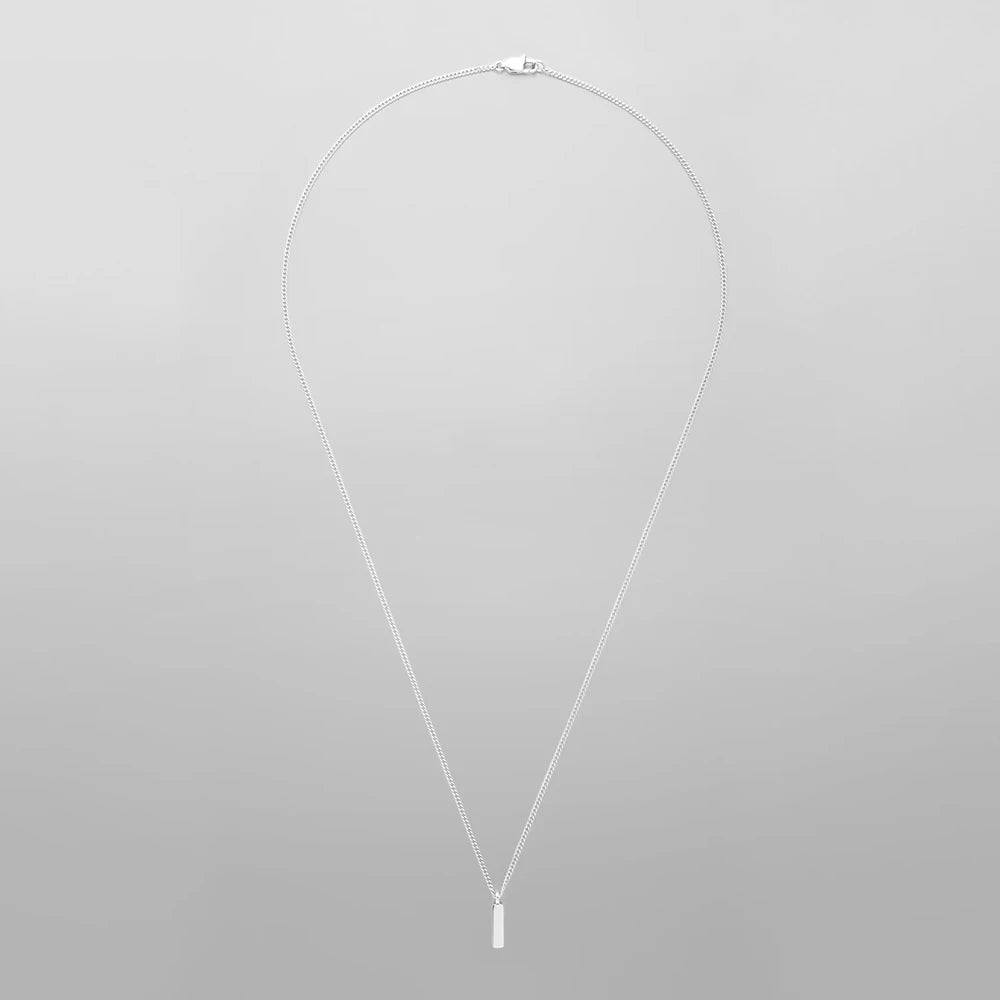 MINIMALIST STAINLESS STEEL NECKLACE WITH RECTANGULAR PENDANT