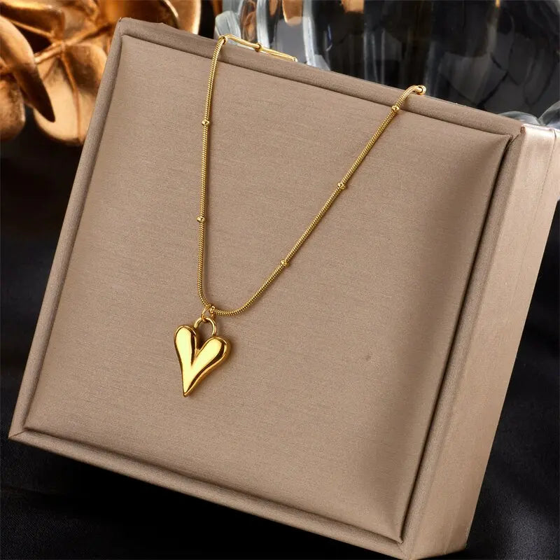 Golde Love Heart Necklace